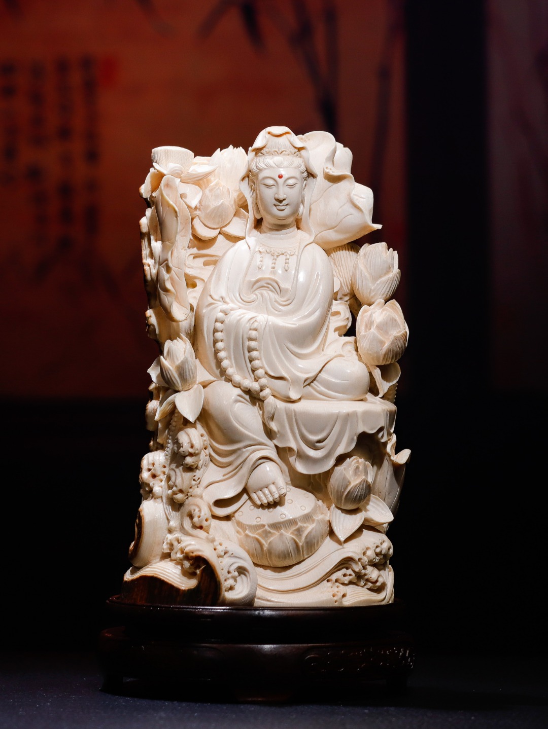 《蓮花觀(guān)音》擺件，大師極致手工佳作